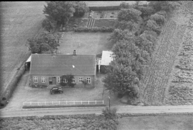 Lille Velling skole Madekærvej 134, Det Kongelige Bibliotek Aalborg Luftfoto 1948 -1952